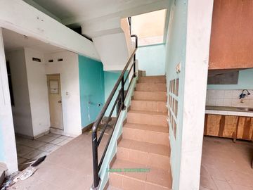 Rumah Luas Harga Bagus di Lokasi Favourite Raffles Hills Cibubur
