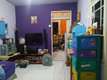 Dijual Rumah Siap Huni Sarijadi  masuk mobil ada carport