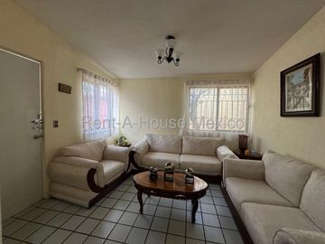 RENTA CASA AMUEBLADA CERCA TEC DE MONTERREY, AMUEBLADA, 2 RECAMARAS, 1 BAÑO.