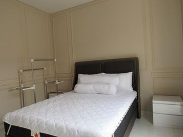 DISEWAKAN RUMAH MILLANO VILLAGE GADING SERPONG FUL FURNISHED