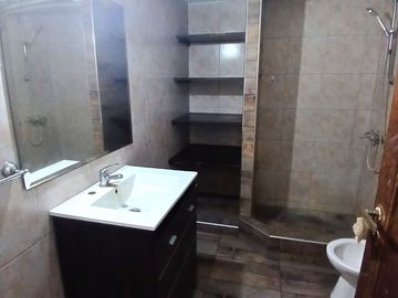 VENTA PH 3 AMB. TIPO CASA  AL FRENTE TOTALMENTE INDEPENDIENTE, UBICADO EN CALLE OLAZABAL 2251