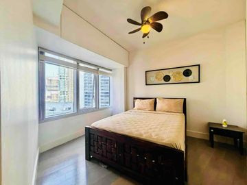 RUSH SALE-2BR unit and Parking in Proscenium Residences,Rockwell Makati