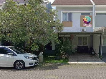 Disewakan Rumah 2 Lantai Semi Furnish Dekat Stasiun Dan Pintu Tol Serpong lagoon Cisauk Tangerang