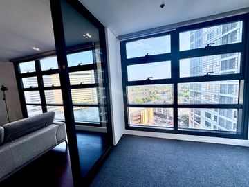 GARDEN TOWERS: 2BR FOR RENT, 137 sqm Fully furnished, 1 parking, P150,000 per month