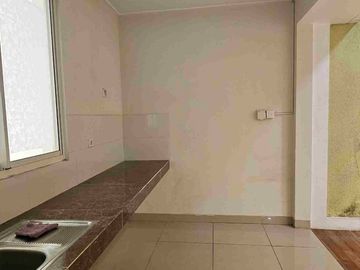Disewakan rumah siap huni di the springs gading serpong