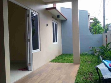 Rumah 1 1/4 Lantai, Bebas Banjir, Kawasan Strategis, Lingkungan Nyaman di Pondok Pekayon Indah, galaxy, Bekasi