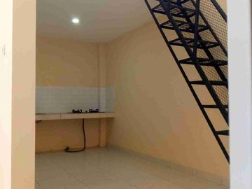 Rumah 1 1/4 Lantai, Bebas Banjir, Kawasan Strategis, Lingkungan Nyaman di Pondok Pekayon Indah, galaxy, Bekasi
