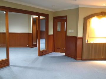 Unit Office Menara Imperium Rasuna Said terdapat 6 Space Office