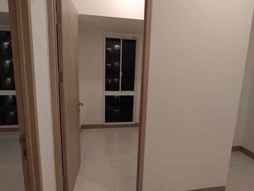 DIJUAL RUGI BANGET APARTEMEN 3 BEDROOM KOSONGAN MURAH DI TOKYO RIVERSIDE PIK 2