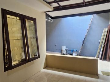 Dijual Rumah siap huni, sangat terawat di Jl.Cengger ayam - Lowokwaru Kota Malang | 90