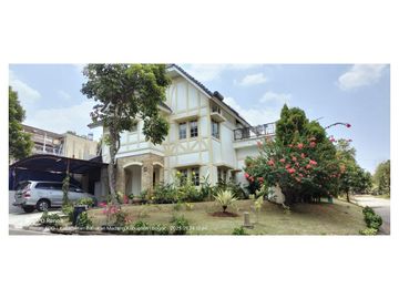 Jual Rumah Hook Argenia Sentul City View Gunung SHM Harga 5 Miliar