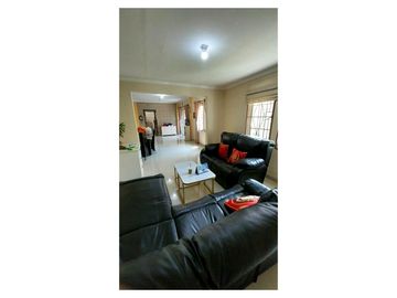 Jual Rumah Hook Argenia Sentul City View Gunung SHM Harga 5 Miliar