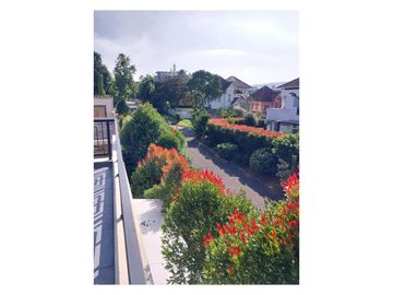Jual Rumah Hook Argenia Sentul City View Gunung SHM Harga 5 Miliar