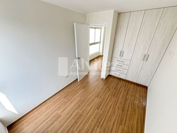 DEPARTAMENTO DÚPLEX DE ESTRENO EN SANTIAGO DE SURCO — 3 DORMITORIOS | FRENTE A PARQUE