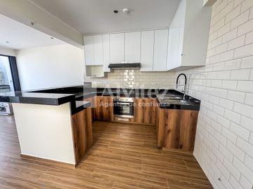 DEPARTAMENTO DÚPLEX DE ESTRENO EN SANTIAGO DE SURCO — 3 DORMITORIOS | FRENTE A PARQUE