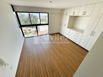 DEPARTAMENTO DÚPLEX DE ESTRENO EN SANTIAGO DE SURCO — 3 DORMITORIOS | FRENTE A PARQUE