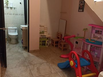 Casa en venta en la San Miguelito
