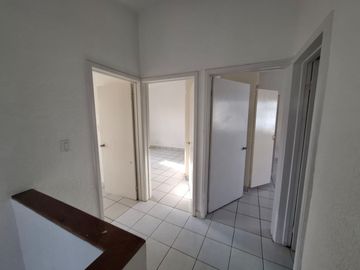 CASA EN RENTA EN SECCIÓN COSTA HERMOSA, TIJUANA