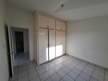 CASA EN RENTA EN SECCIÓN COSTA HERMOSA, TIJUANA