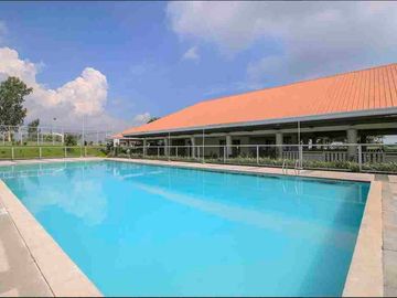 OK for bank! 240sqm lot in Southpeak, San Pedro Laguna