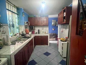 VENTA DE LINDA CASA EN ZONA RESIDENCIAL CERCA A PARQUE EN ATE