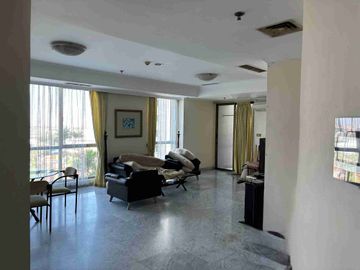 Kondominium Regensi 3BR unit : 1603, Tunjungan Plaza, Sheraton, Surabaya Pusat.