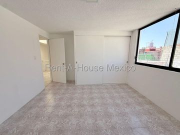 CASA EN  VENTA TEJEDA, 3 RECAMARAS, 3 BAÑOS.