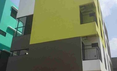 Jual cepat Kost2an di Karawaci dekat Universitas Pelita Harapan.