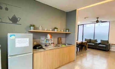 Jual cepat Kost2an di Karawaci dekat Universitas Pelita Harapan.
