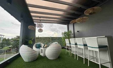 10 Bedroom in Greenwoods Executive Village Cainta 700 sqm
