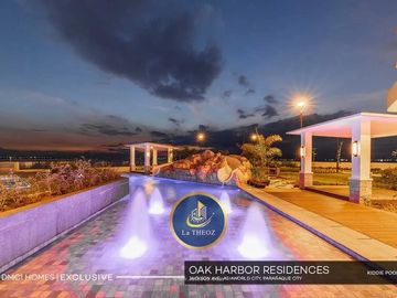 174 SQM Luxury Fully Furnished Penthouse Duplex Oak Harbor Residences – Aston Tower