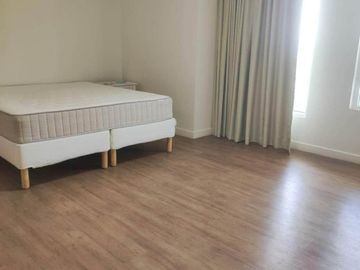 174 SQM Luxury Fully Furnished Penthouse Duplex Oak Harbor Residences – Aston Tower