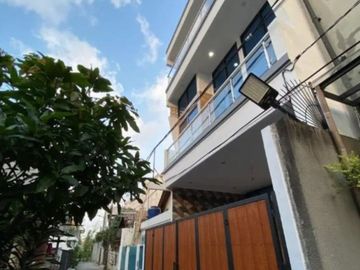 JK392 Rumah Baru 3 Lt Mewah dan Semi Furnished di Tebet Timur, Jakarta