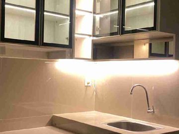 Dijual rumah minimalis modern mansion nine Surabaya barat, furnished