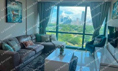 For Lease/Rent 2 bedroom with balcony facing Golf Course - near Burgos Circle/Forbestown BGC