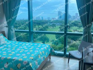 For Lease/Rent 2 bedroom with balcony facing Golf Course - near Burgos Circle/Forbestown BGC