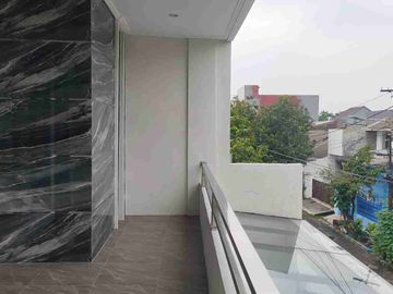 Dijual Rumah Baru Renovasi, Full Granite Di Baruk