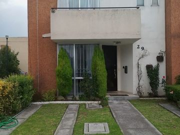 VENTA DE CASA PASEO ARBOLEDA  SALIDA RAPIDAD CDMX