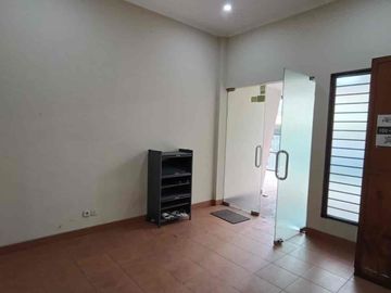 Rumah 1 lantai Setiabudi kuningan jakarta selatan