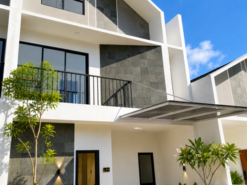 Rumah Baru Di Jalan Solo Tawangmangu Desain Menarik Harga Ekonomis