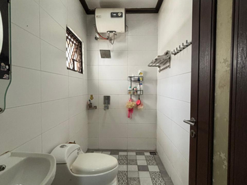 Banjir Bonus! Rumah Alamanda JGC Full Furnish + Free AC & Water Heater