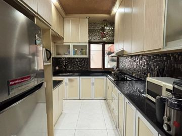 Jual Rumah 2 Lantai Tipe Besar di Alamanda JGC - Kamar Banyak & Full Furnish
