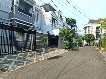 Rumah Modern Bagus Siap Huni Di Kayu Putih Jakarta Timur