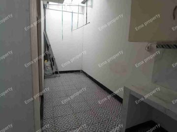 Disewakan furnished apartemen Grand Pakuwon Tandes