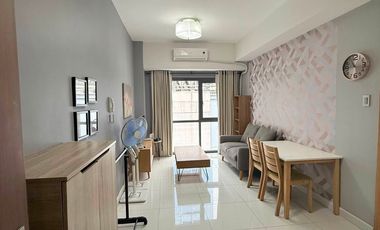 RFO Furnished 1BR with Balcony FOR LEASE / RENT at Tower 2 Signa Designer Residences Salcedo Village Makati