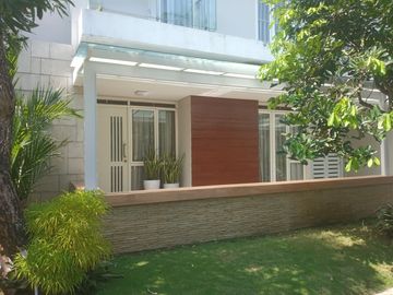 Disewakan Rumah di Kota Baru Parahyangan, Furnished tatar Purbasari