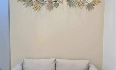 2 bedroom condominium unit in Pioneer woodlands condominium for rent