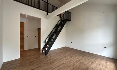 Dijual Cepat Rumah 4 Badroom Luas 270 Sqm Huni Jakarta Selatan