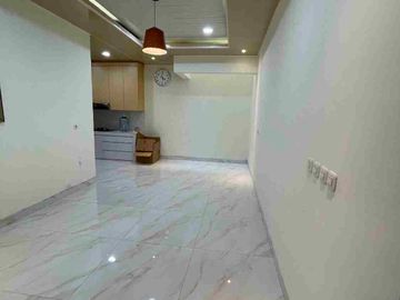 Disewakan Cepat Rumah 2,5 Lantai Di Cluster Hazel Pinewood Banjar Wijaya