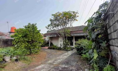 Rumah Tua Jual Tanah di Lebak BulusJakarta Selatan